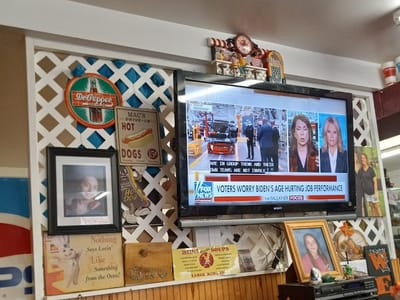 Hope's Cafe On The Boulevard