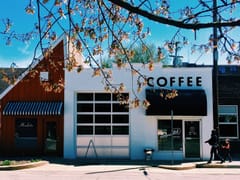 Hopscotch Coffee Roastery / To-Go