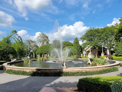 Houmas House and Gardens