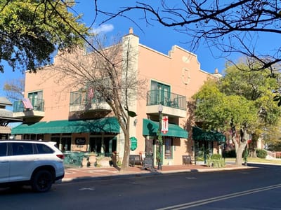 House of Wylie Coffee Bar & Cafe