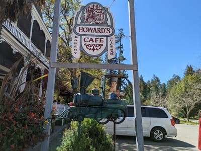 Howard Station Cafe