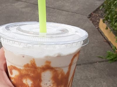 Huckle-Bearies Espresso & Bake Shoppe