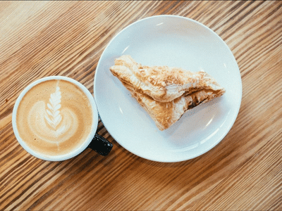 Hunter Bay - Toole Ave. Cafe