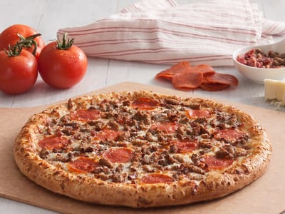 Huttig Pizza, Deli, & Grocery