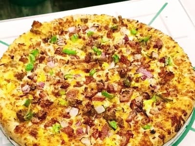 Huttig Pizza, Deli, & Grocery