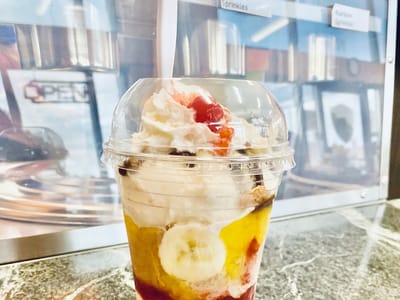 Hwy 42 cafe & Hershey’s Ice Cream