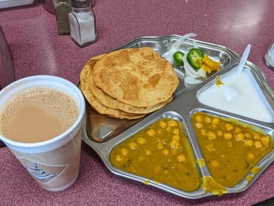 I-40 Travel Plaza (Truck Stop 40) Punjabi Restaurant