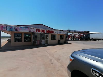 I-40 Travel Plaza (Truck Stop 40) Punjabi Restaurant