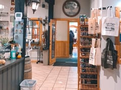 Icicle Coffee & Chocolates