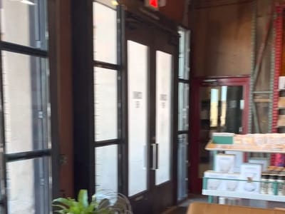 Iconik Coffee Roasters, Red