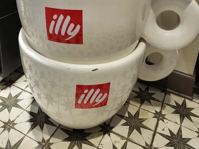 Illy Caffe