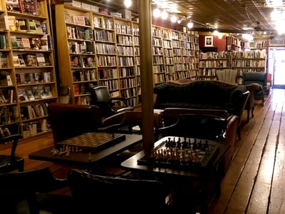 Inquiring Mind Bookstore & Cafe