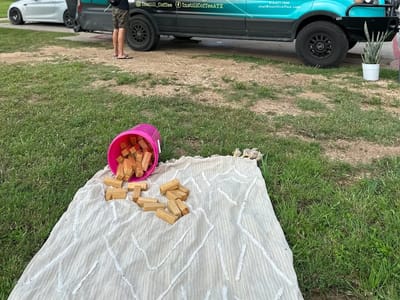 INSTILL COFFEE CO Truck - Leander