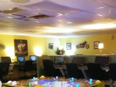 Internet Cafe