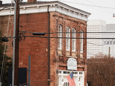 Ironclad Coffee Roasters & Baking Co., Shockoe Bottom