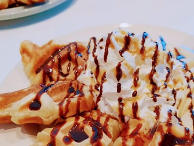 Island Café & Restaurant