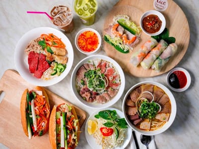 Island Pho & Bubble Tea