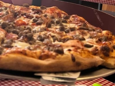 It's the Bee's Knees Bubble Tea and Pizza