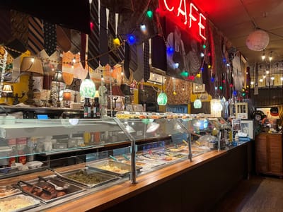 Izola's Country Cafe