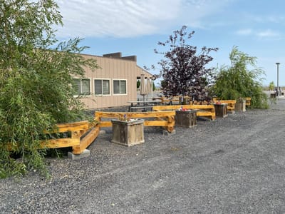 Jackalope Bar & Grill