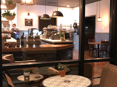 Jantz Café & Bakery