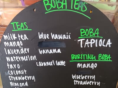 Jiggle Berry Juice Bar