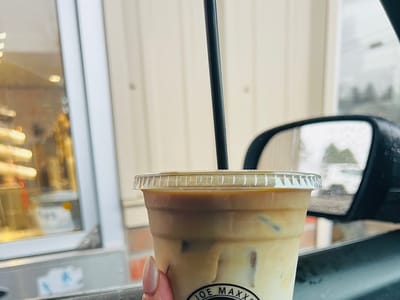 Joe Maxx Coffee Shop