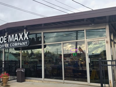Joe Maxx Coffee Shop
