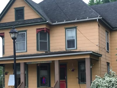 John and Rina’s (to go)