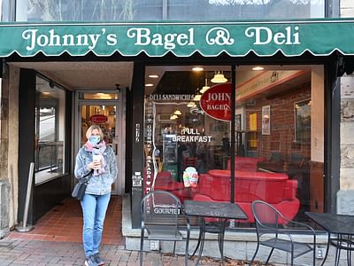 Johnny's Bagels & Deli