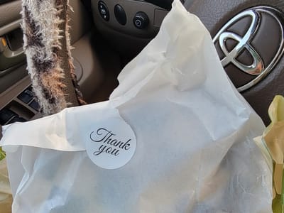 JOS Fifteen Coffee, Ice Cream, Bakery, and Sweets