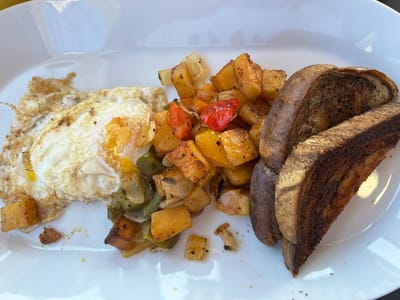 Josie's Country Store & Cafe