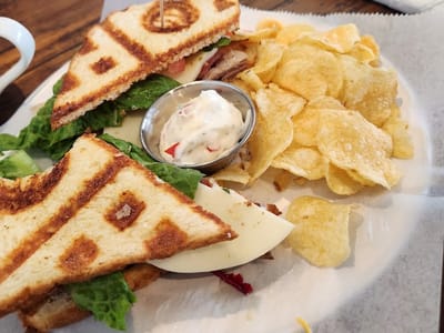 Just Love Coffee Cafe - Battle Crossing