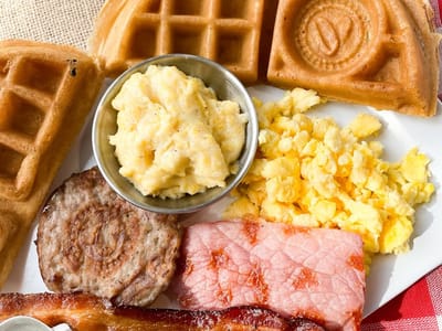 Just Love Coffee Cafe - Melrose