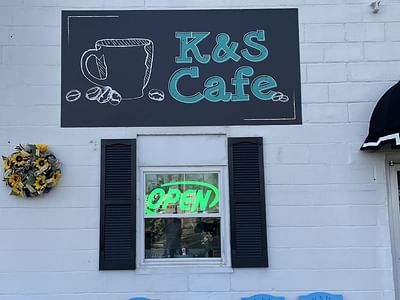 K &S Cafe