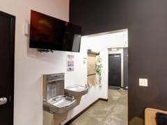 Kávé at House of Haggai