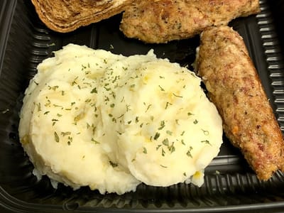 K-Wall's Kitchen at Memory Lane Cafe