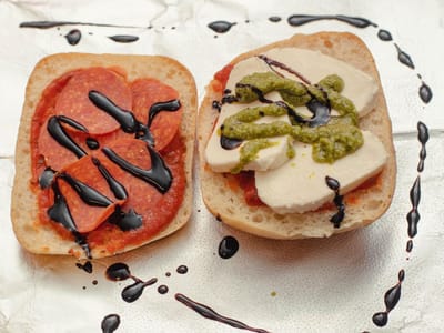 Kaffmandu Coffee House, Beverly