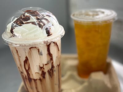 Kandel’s Street Sips