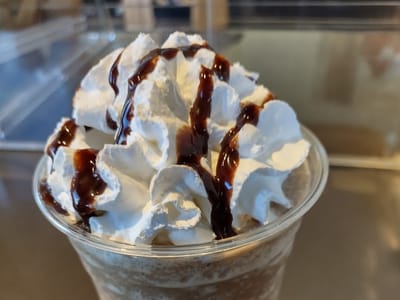 Katie's Speciality Coffee, Sweets and Treats