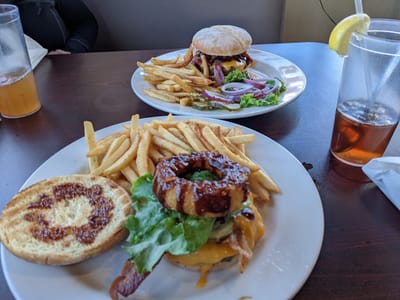 Katrinah's East Mountain Grill