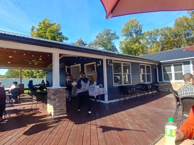 Kelly's Roots Cafe And Marketplace