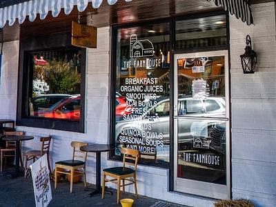 Kitchen Table Games & Bistro