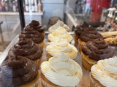 KJ'Z Coffee & Sweet Shop