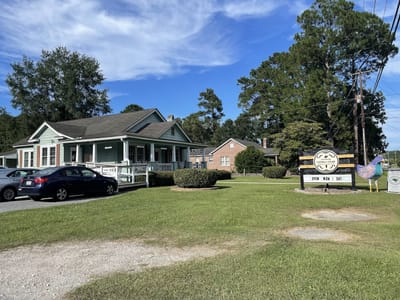 Knightsville General Store Coffee & Cones