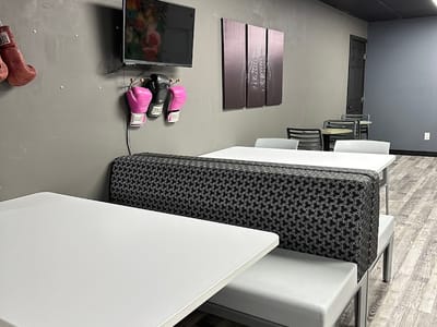 Knockout Smoothie Cafe