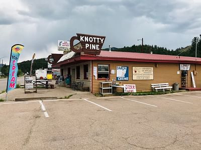 Knotty Pine