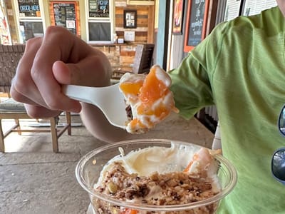 Kumu Farm Bar & Cafe