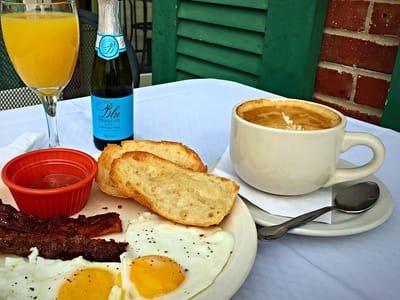 La Divina Italian Cafe