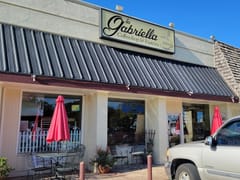 la Gabriella Coffeeshop & Pastries